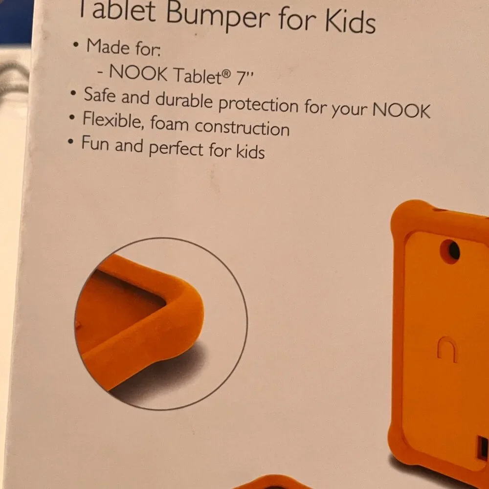 Barnes & Noble Nook Tablet Bumper for Kids 7-Inch Orange (NEW/e/x)‎